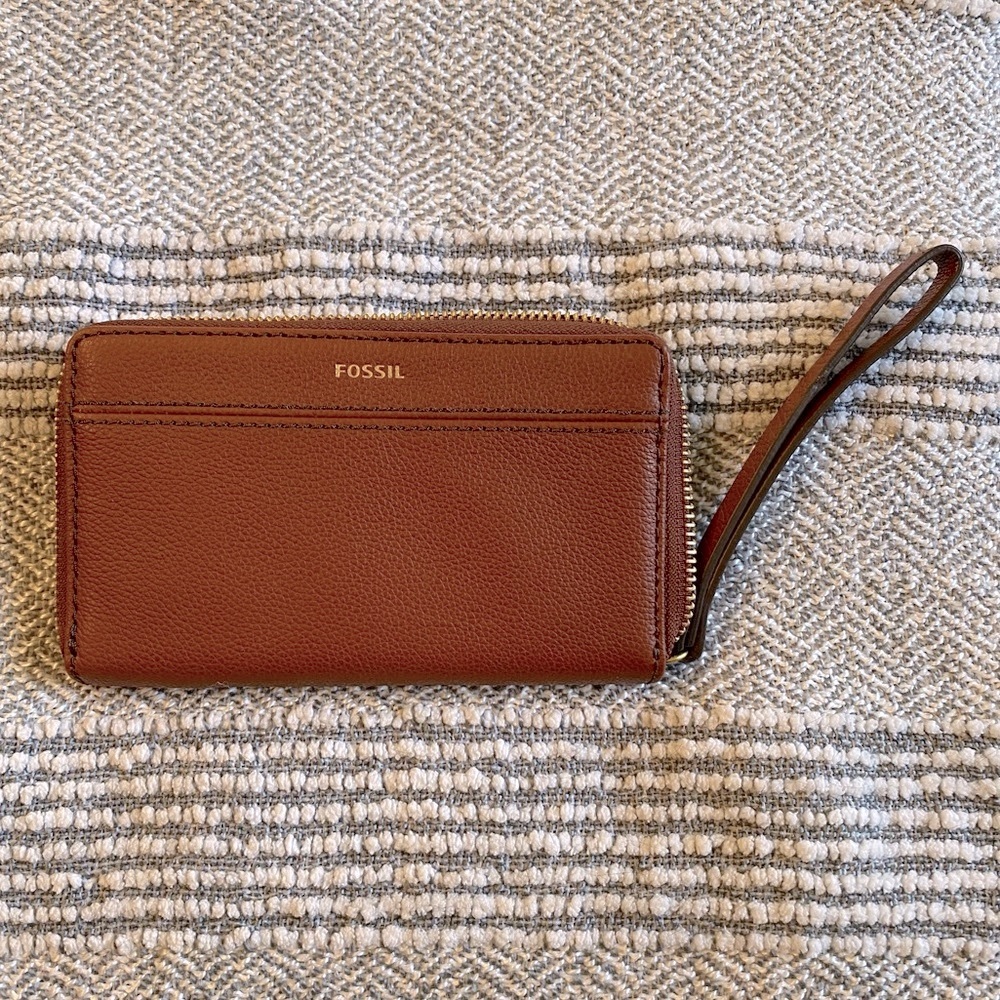 Fossil Tiegan Multi Brown Leather Wallet (NWT)